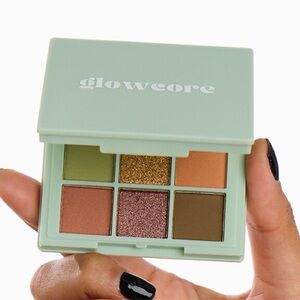 Glowcore Mystic Earth Eyeshadow Palette. Vegan & Cruelty Free..28 oz. Free ship.